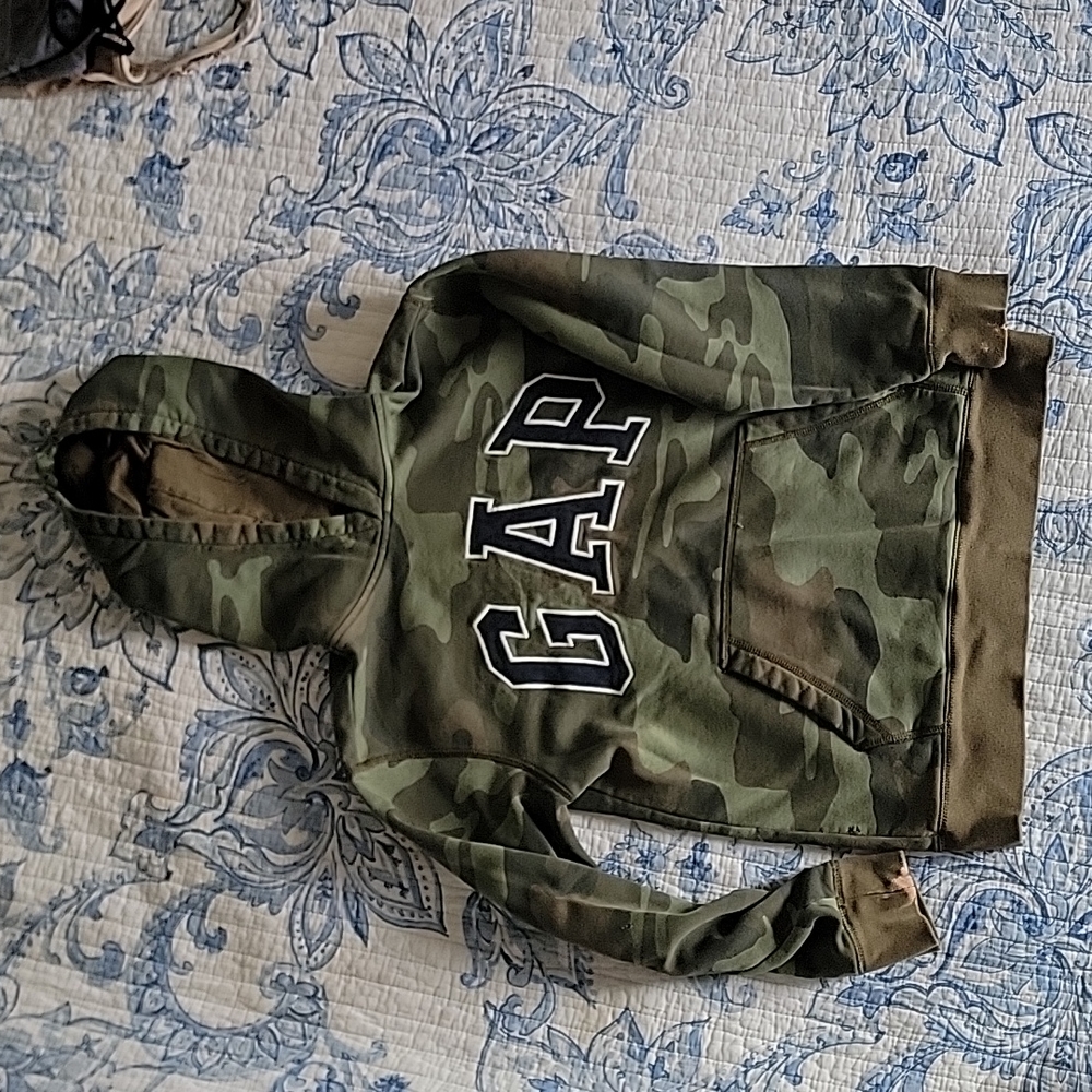 Gap Boys camo sweatshirt wx (12)